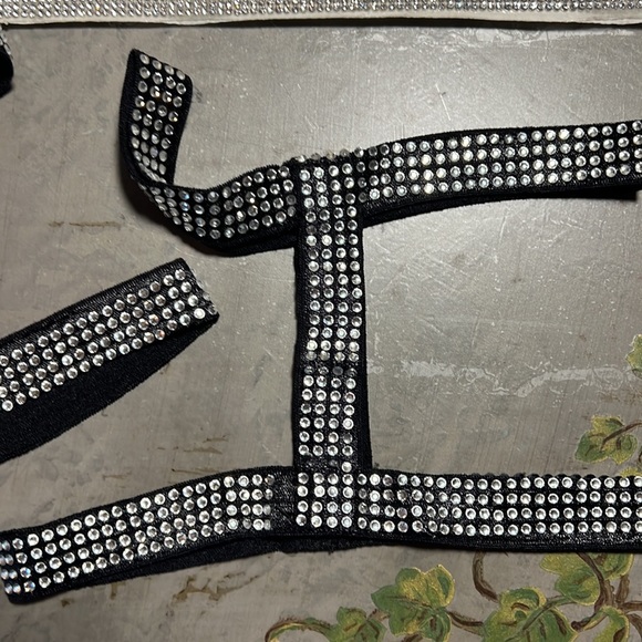 Leg Garters - Picture 4 of 7